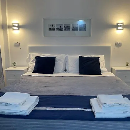 Konukevi Residenza Borgo Trento Sunday